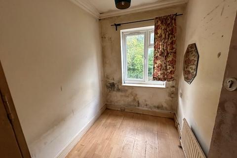 117 Grange Road, London, SE25 6TQ