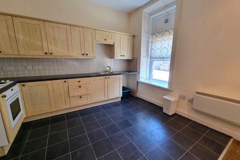 1 bedroom ground floor flat for sale, Lower Holmes Street, Barry. CF63 2JR