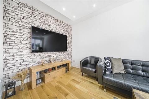 4 bedroom terraced house for sale, Guibal Road, London