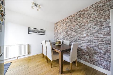 4 bedroom terraced house for sale, Guibal Road, London