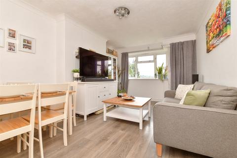 2 bedroom flat for sale, Kingsdown Avenue, South Croydon, Surrey