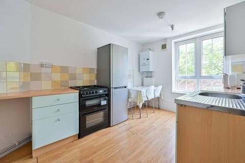 3 bedroom flat to rent, Long Lane, London Bridge, SE1