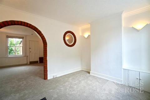 2 bedroom terraced house for sale, Priory Street, Colchester