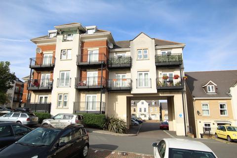 2 bedroom apartment to rent, Critchley Avenue, Dartford, Kent