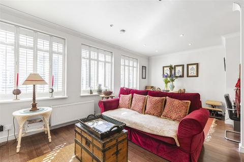 3 bedroom flat for sale, Upper Richmond Road West, East Sheen, SW14