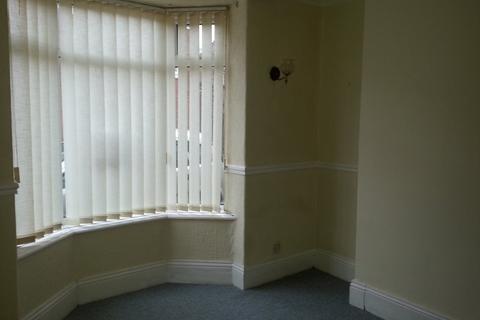 2 bedroom house to rent, Pearl Street, Shildon, Durham