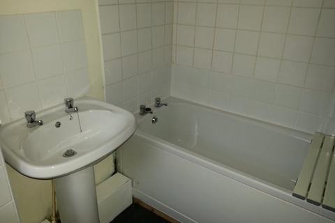 2 bedroom house to rent, Pearl Street, Shildon, Durham