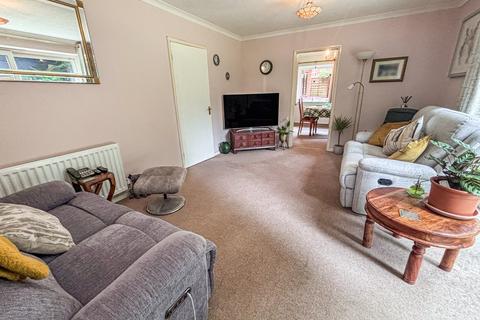 4 bedroom detached house for sale, Ullswater Drive, Tilehurst, Reading, RG31