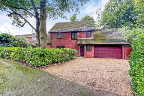 4 bedroom detached house for sale, Ullswater Drive, Tilehurst, Reading, RG31