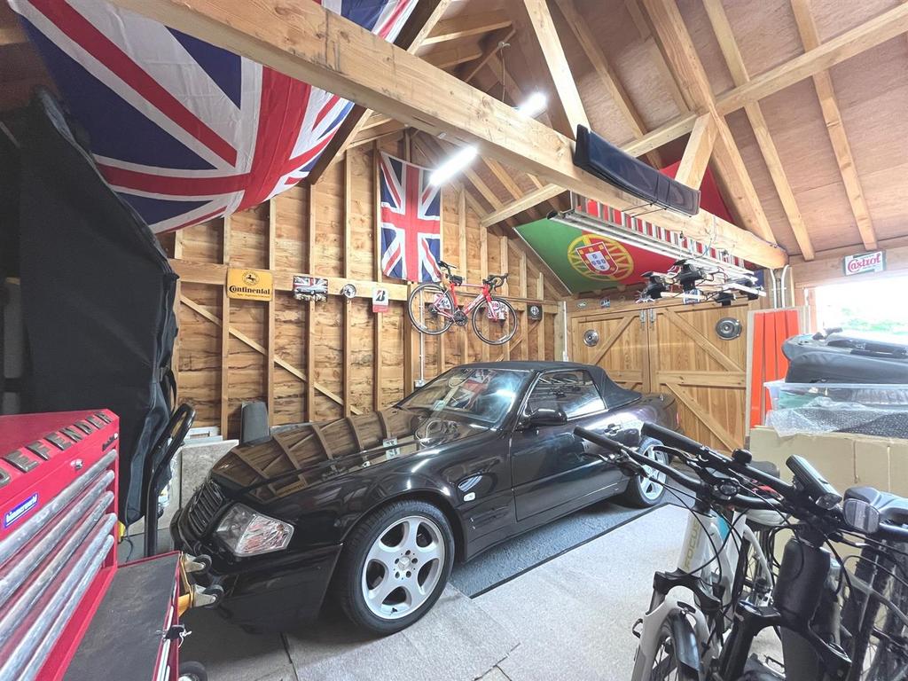 Double Garage