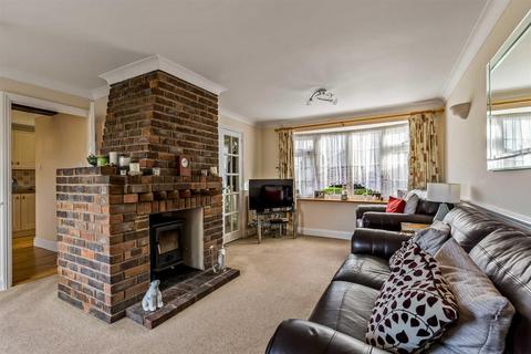 3 bedroom terraced house for sale, Barnett Field, Ashford TN23