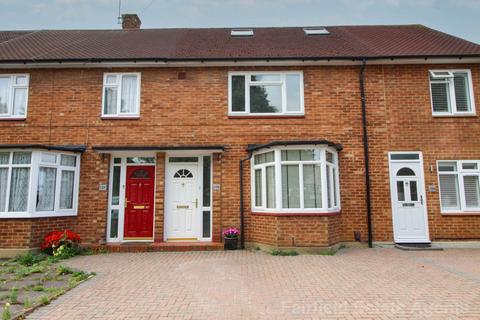 3 bedroom terraced house for sale, Hayling Road, Watford