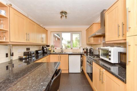 4 bedroom detached house for sale, Edinburgh Close, Southwater, Horsham, West Sussex