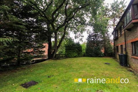 1 bedroom maisonette for sale, Woodpecker Close, Hatfield