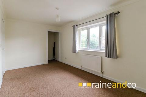 1 bedroom maisonette for sale, Woodpecker Close, Hatfield