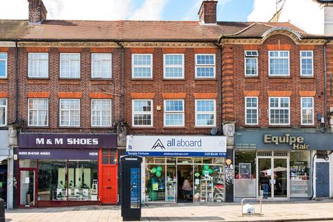 4 bedroom apartment to rent, Finchley Road,  Temple Fortune,  NW11