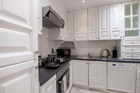 2 bedroom apartment to rent, Lexham Gardens, London