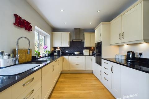 56 Mentmore Road, Leighton Buzzard, LU7 2NZ