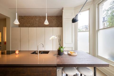 12 Randolph Crescent, London, W9 1DR