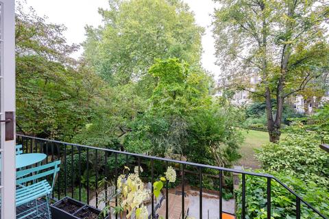 12 Randolph Crescent, London, W9 1DR