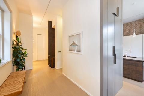12 Randolph Crescent, London, W9 1DR