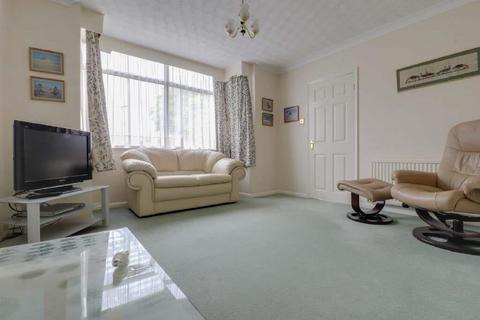 3 bedroom semi-detached house for sale, Ditchfield Road, Hoddesdon, Hertfordshire