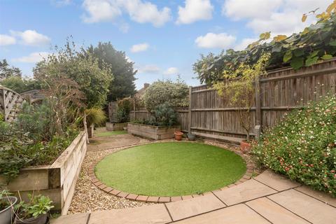 70 Davenport Road, Sidcup, DA14 4PW