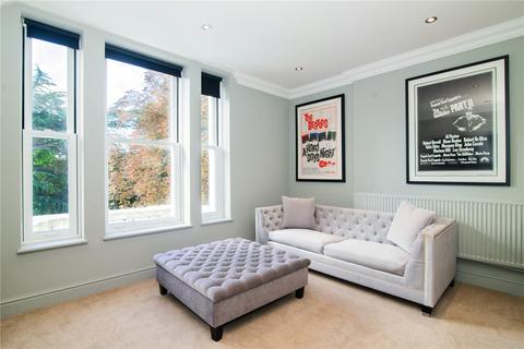 2 bedroom apartment for sale, Cambridge Park, Twickenham, TW1