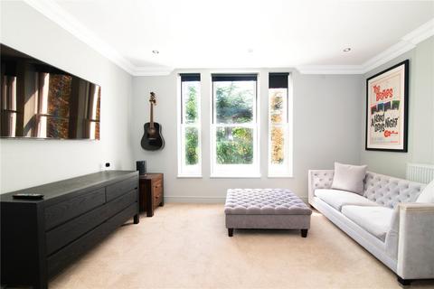 2 bedroom apartment for sale, Cambridge Park, Twickenham, TW1