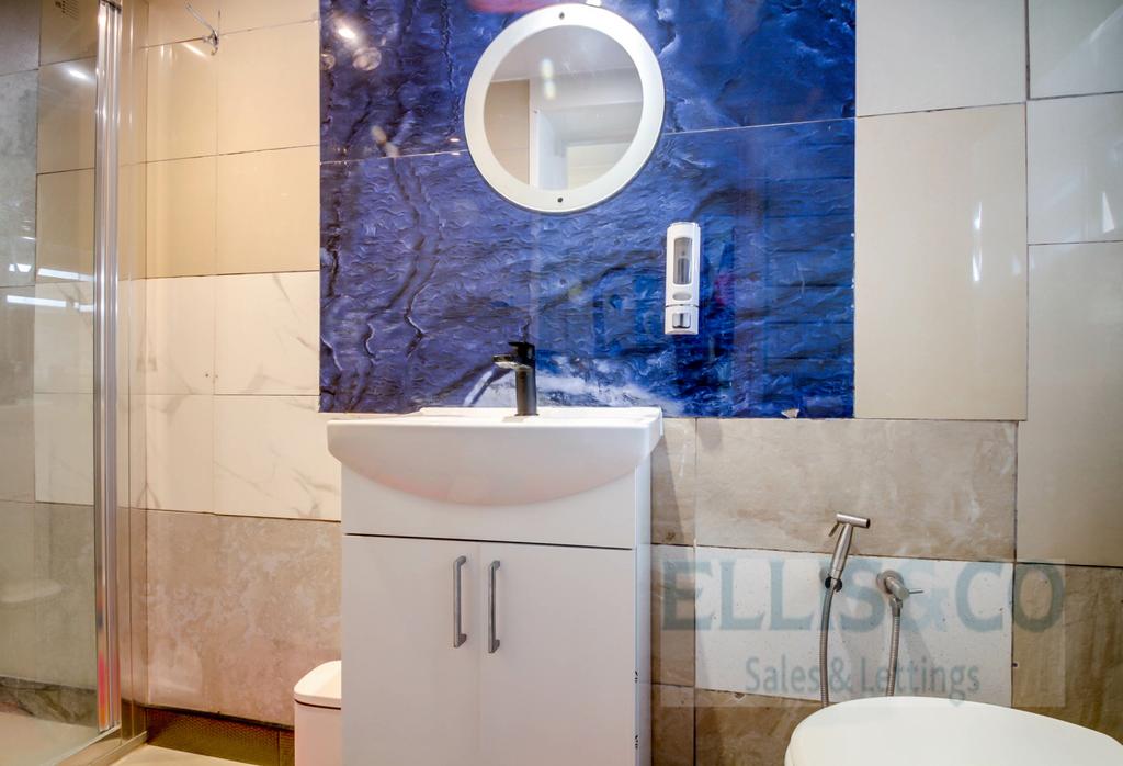 Picture No. 03