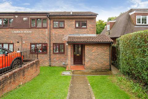 1 bedroom maisonette for sale, Curling Vale, Guildford, Surrey, GU2