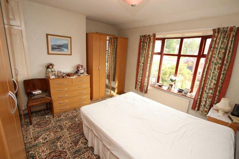 12 Carrs Lane, Cudworth, Barnsley, S72 8EJ
