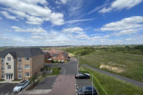 2 bedroom apartment to rent, Field Sidings Way, Kingswinford, West Midlands