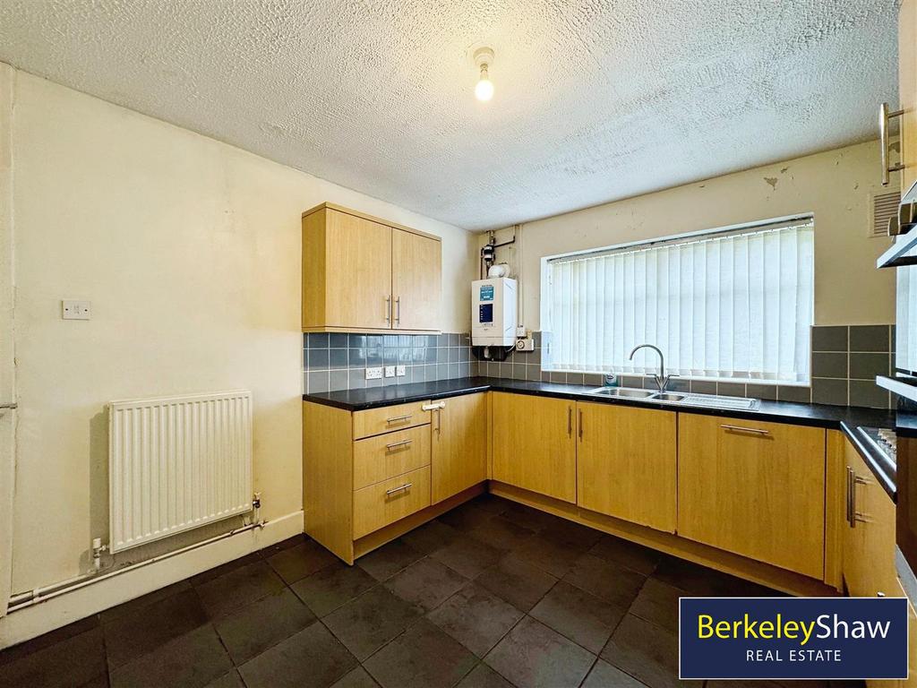 Kitchen (2)