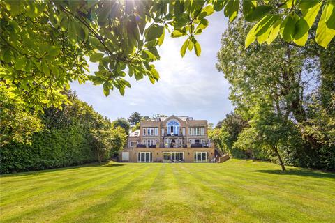 7 bedroom detached house for sale, Newlands Avenue, Radlett, Hertfordshire, WD7