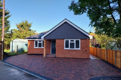 2 bedroom bungalow to rent, Edenbridge, Kent, TN8