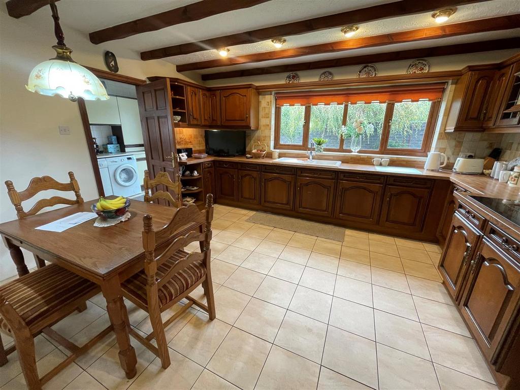 Kitchen Breakfast Room