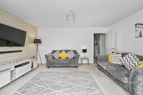 40 Easter Langside Crescent, Dalkeith, EH22 2FL