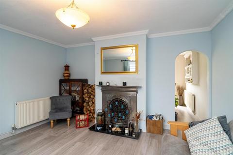 121 Hartforde Road, Borehamwood, WD6 5HY