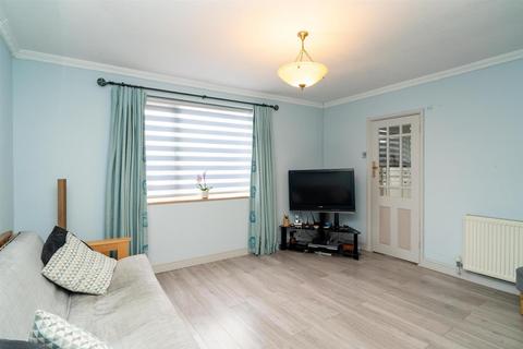 121 Hartforde Road, Borehamwood, WD6 5HY