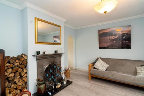 121 Hartforde Road, Borehamwood, WD6 5HY