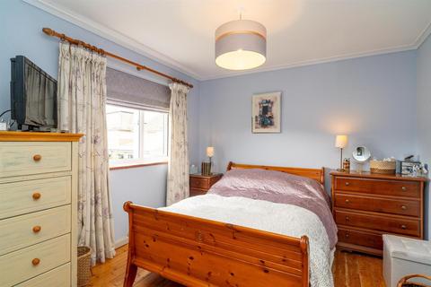 121 Hartforde Road, Borehamwood, WD6 5HY