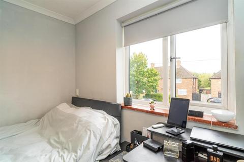 121 Hartforde Road, Borehamwood, WD6 5HY