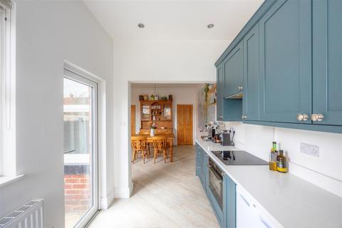 40 Kennedy Road, Sheffield, S8 0HD