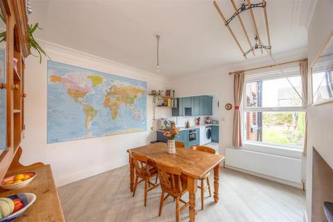 40 Kennedy Road, Sheffield, S8 0HD