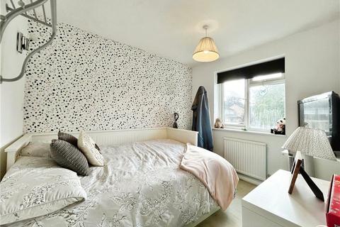 12 Beechnut Drive, Blackwater, Camberley, GU17 0DJ