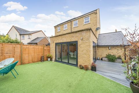 25 Avington Way, Sherfield On Loddon, Hook, RG27 0AY