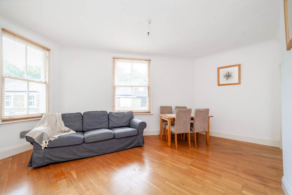 Hurst Street, Herne Hill 1 bed flat to rent £1,700 pcm (£392 pw)