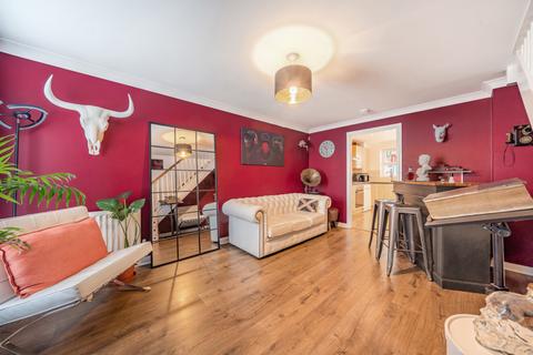 11 Crofton Square, Sherfield On Loddon, Hook, RG27 0SX