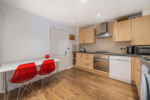 11 Crofton Square, Sherfield On Loddon, Hook, RG27 0SX